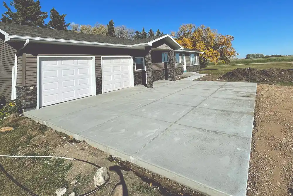Concrete driveway poured by Greystone Concrete in Saskatoon SK